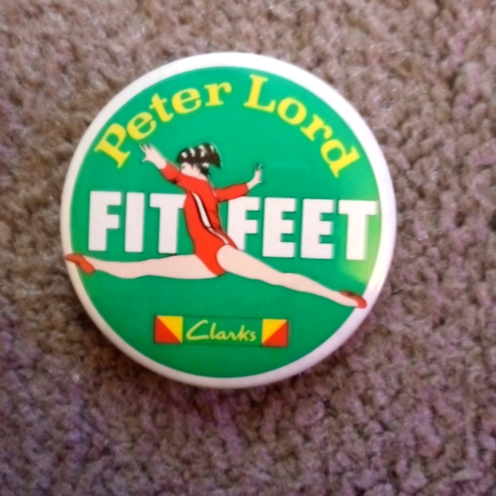Clarks pin, collectible